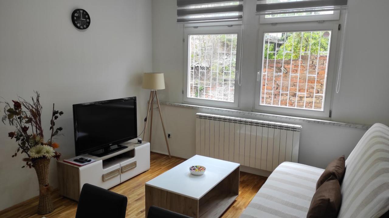 Mejtas - Center Of Apartment *